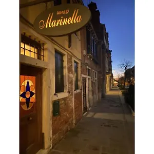 Alloggi Marinella Affittacamere Venezia