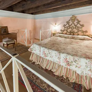 Corte Dei Neri Bed & Breakfast Firenze